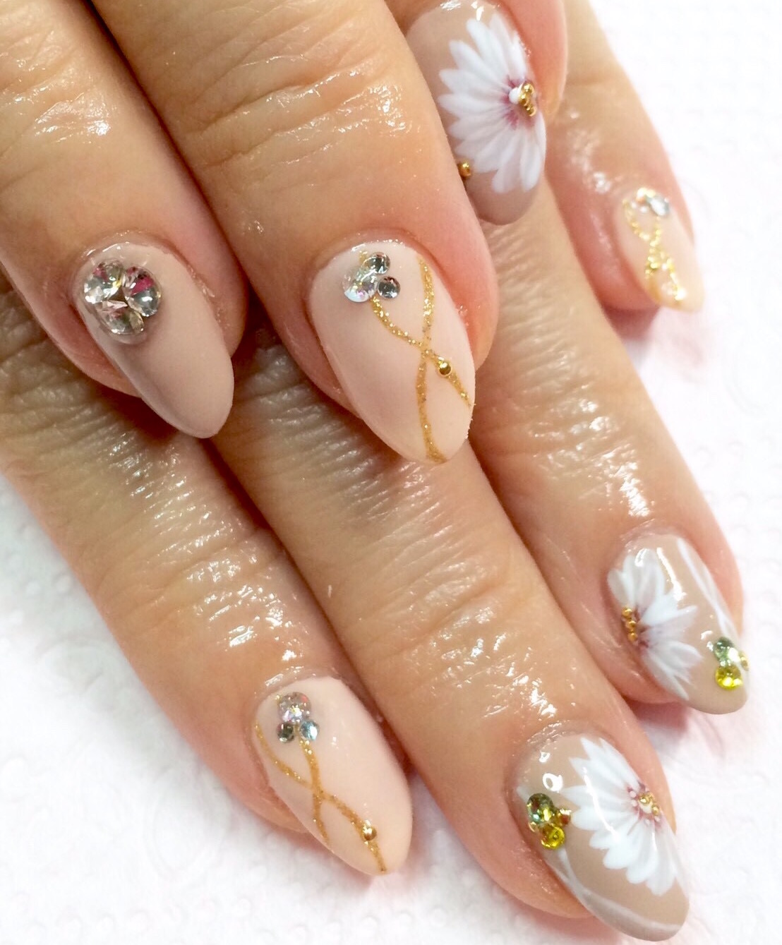 Gel Nail design : Nude | Eye Studio Tokyo